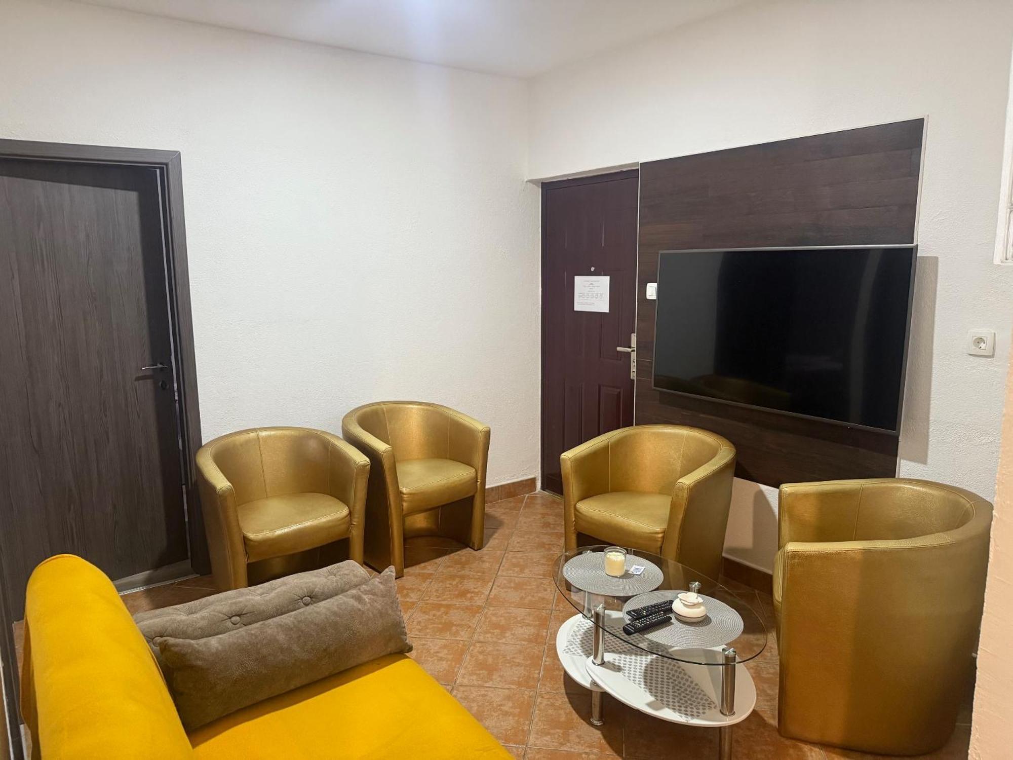 Apartmani Milokanovic ฟุนตานา ภายนอก รูปภาพ